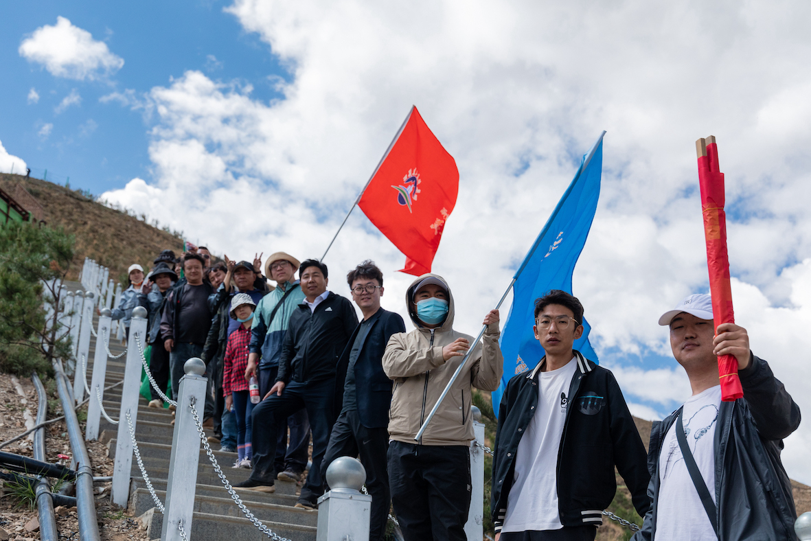 民族團(tuán)結(jié)高清照片2.jpeg