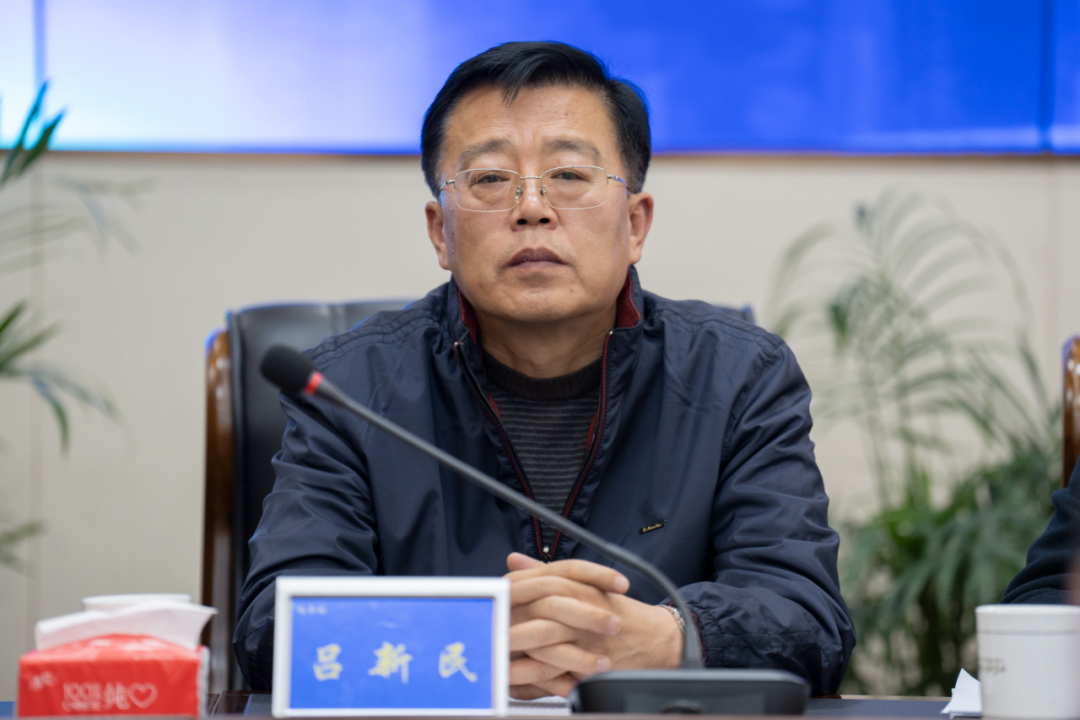 呂新民.png